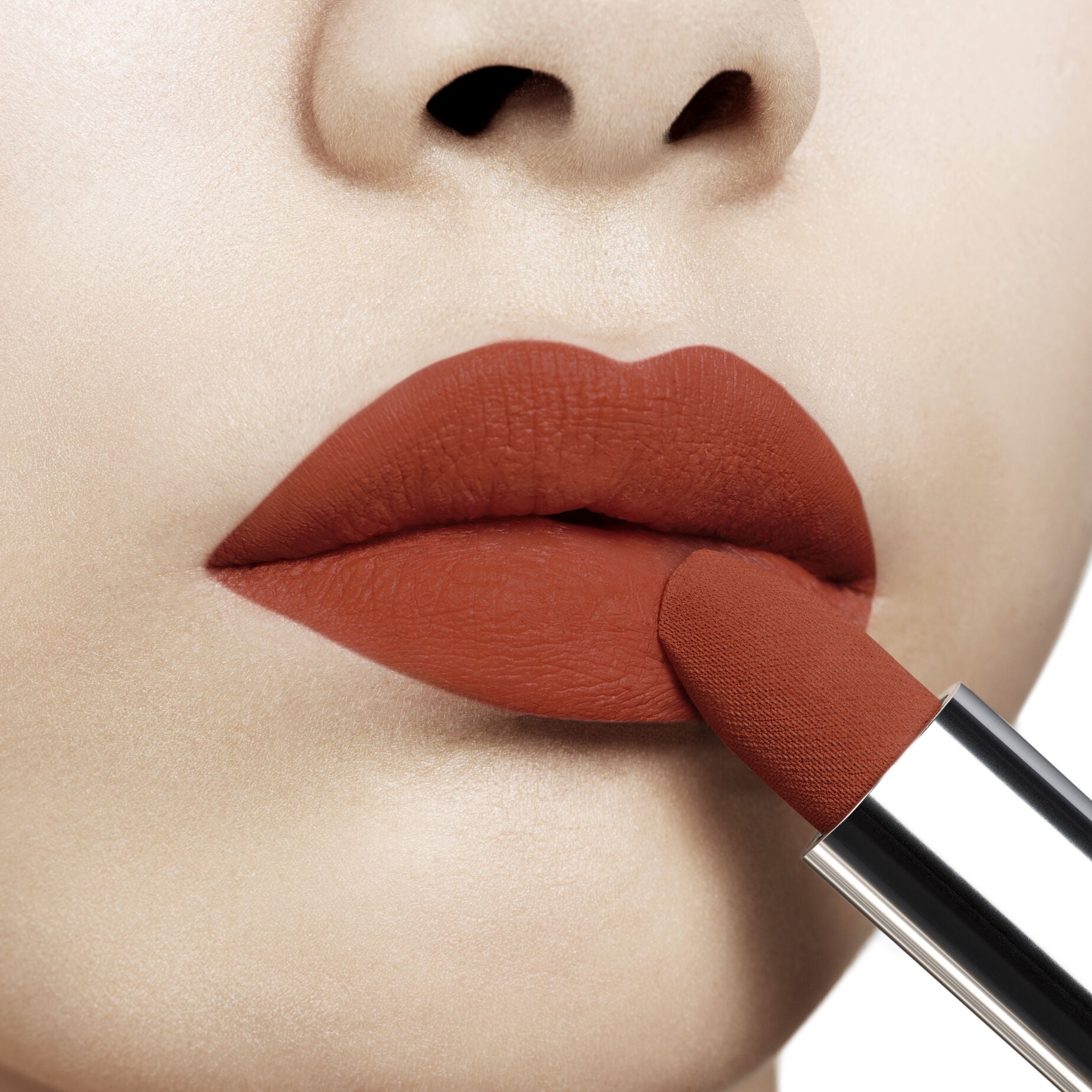Son DIOR Rouge Dior - 840 Rayonnante / Velvet Finish - Kallos Vietnam