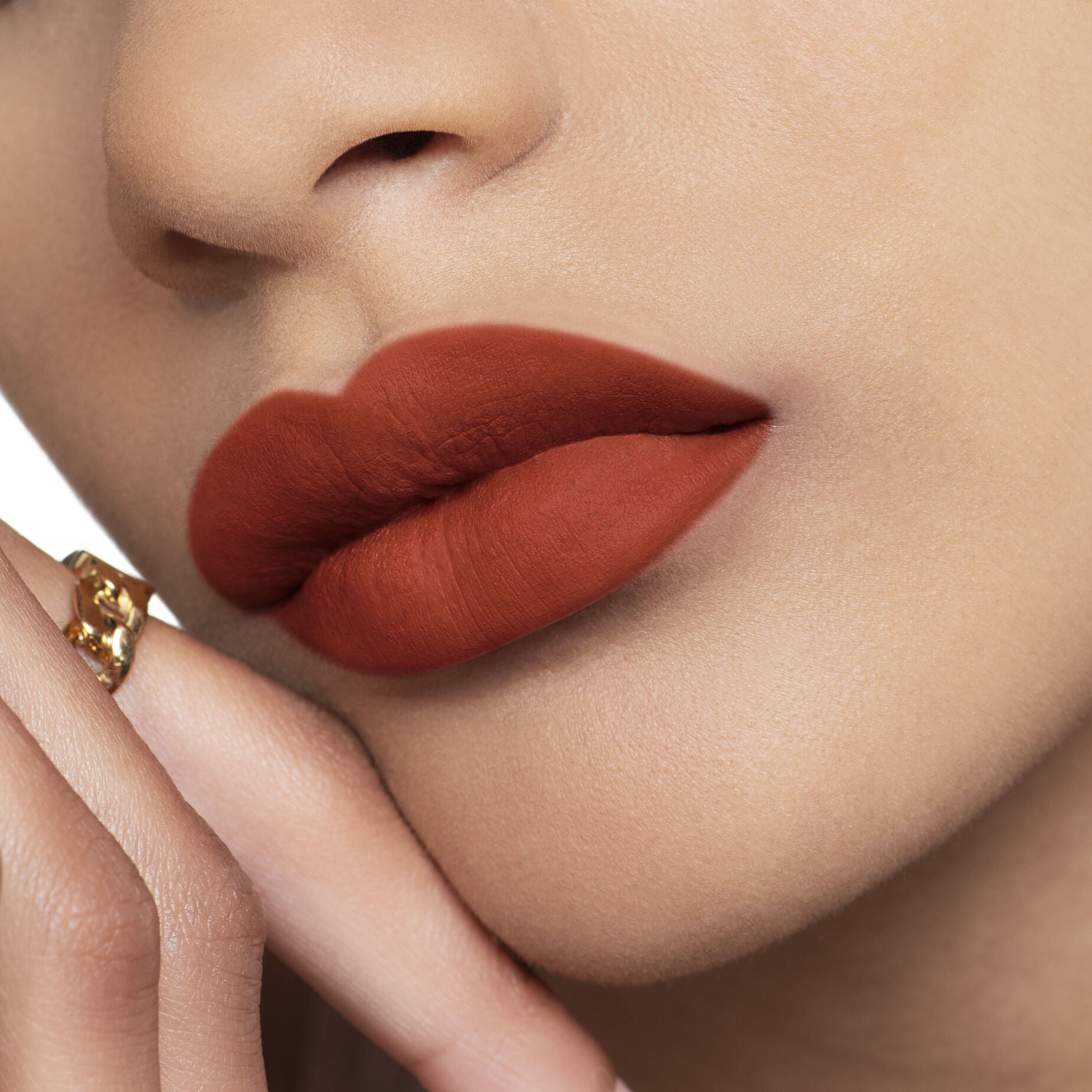 Son DIOR Rouge Dior - 840 Rayonnante / Velvet Finish - Kallos Vietnam
