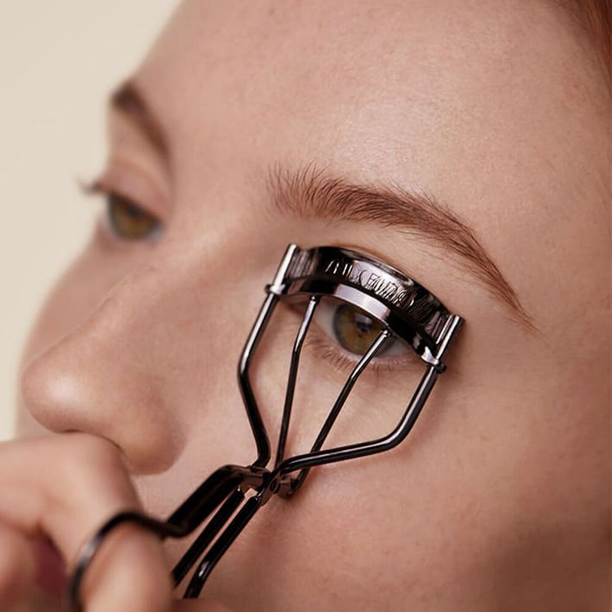 Bấm Mi Shiseido Eyelash Curler - Kallos Vietnam