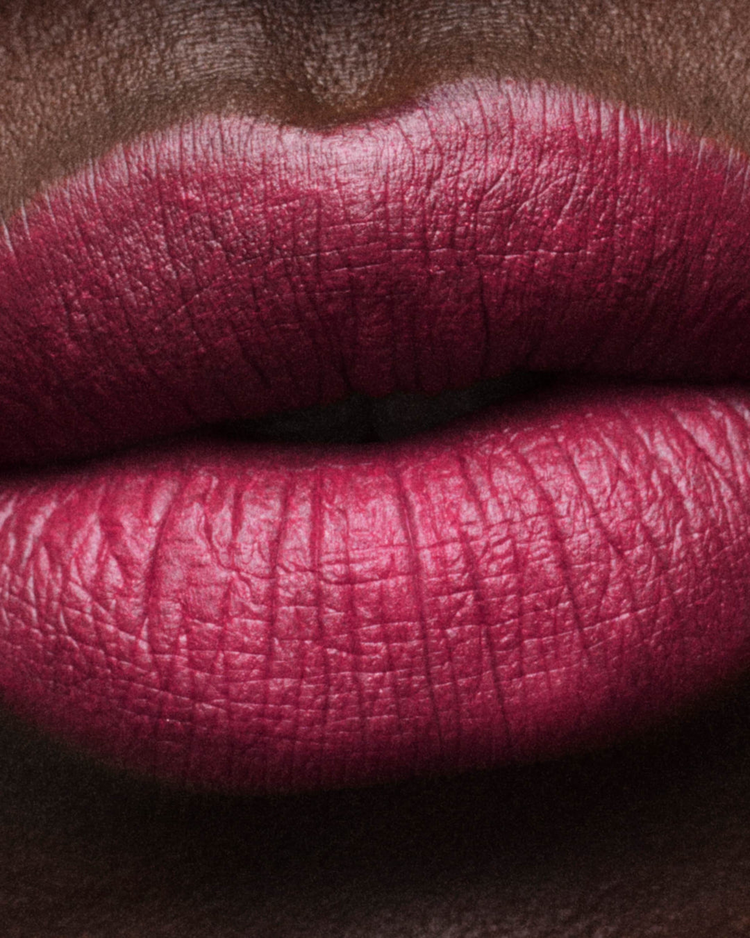 Son PRADA Monochrome Hyper Matte Lipstick #P55 - Fuschia - Kallos Vietnam