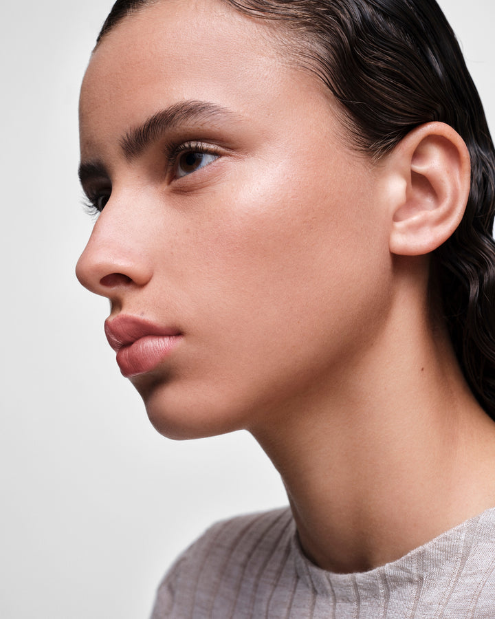 Son PRADA Monochrome Soft Matte Lipstick Holiday 