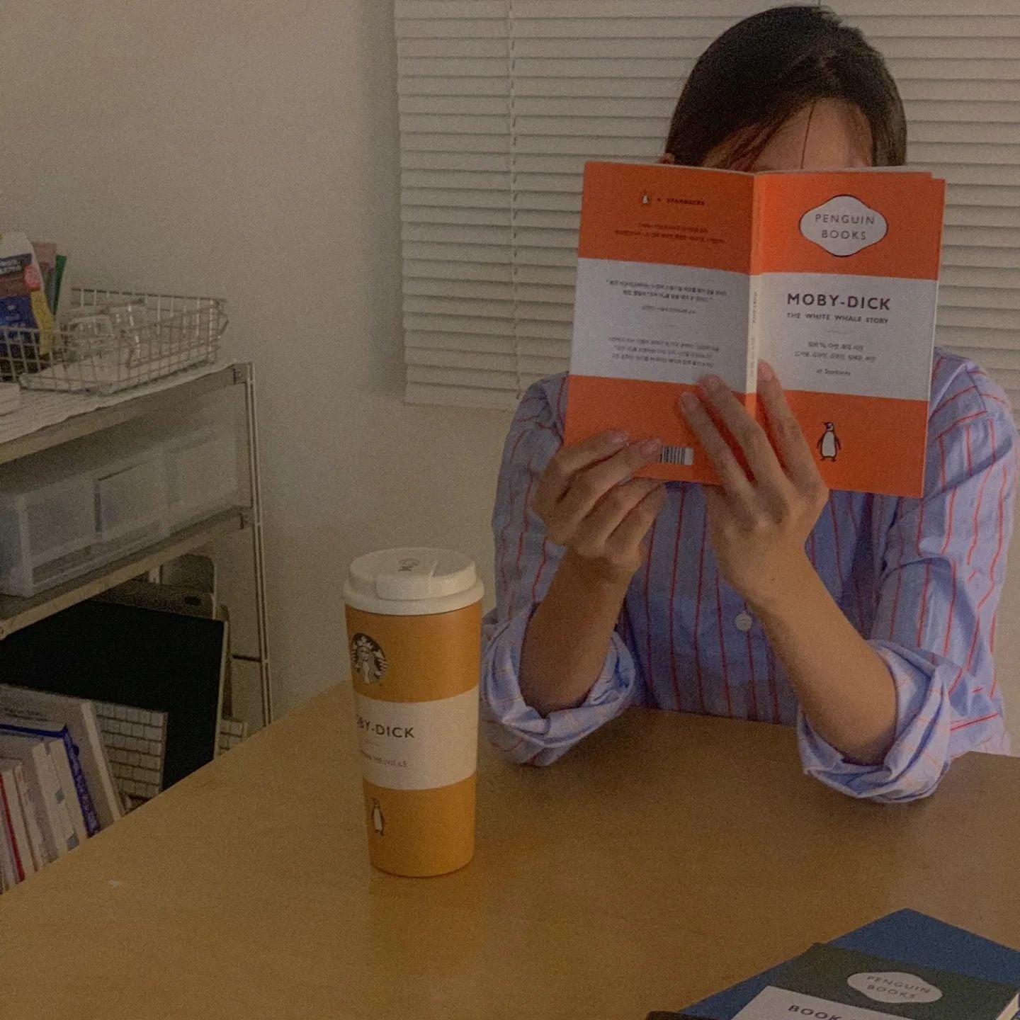 Sổ Starbucks PenguinBooks Postcard Book - Kallos Vietnam