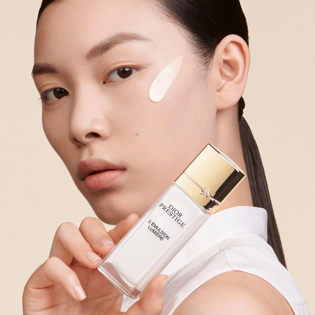 Sua Duong DIOR Prestige L'Émulsion Lumière 2