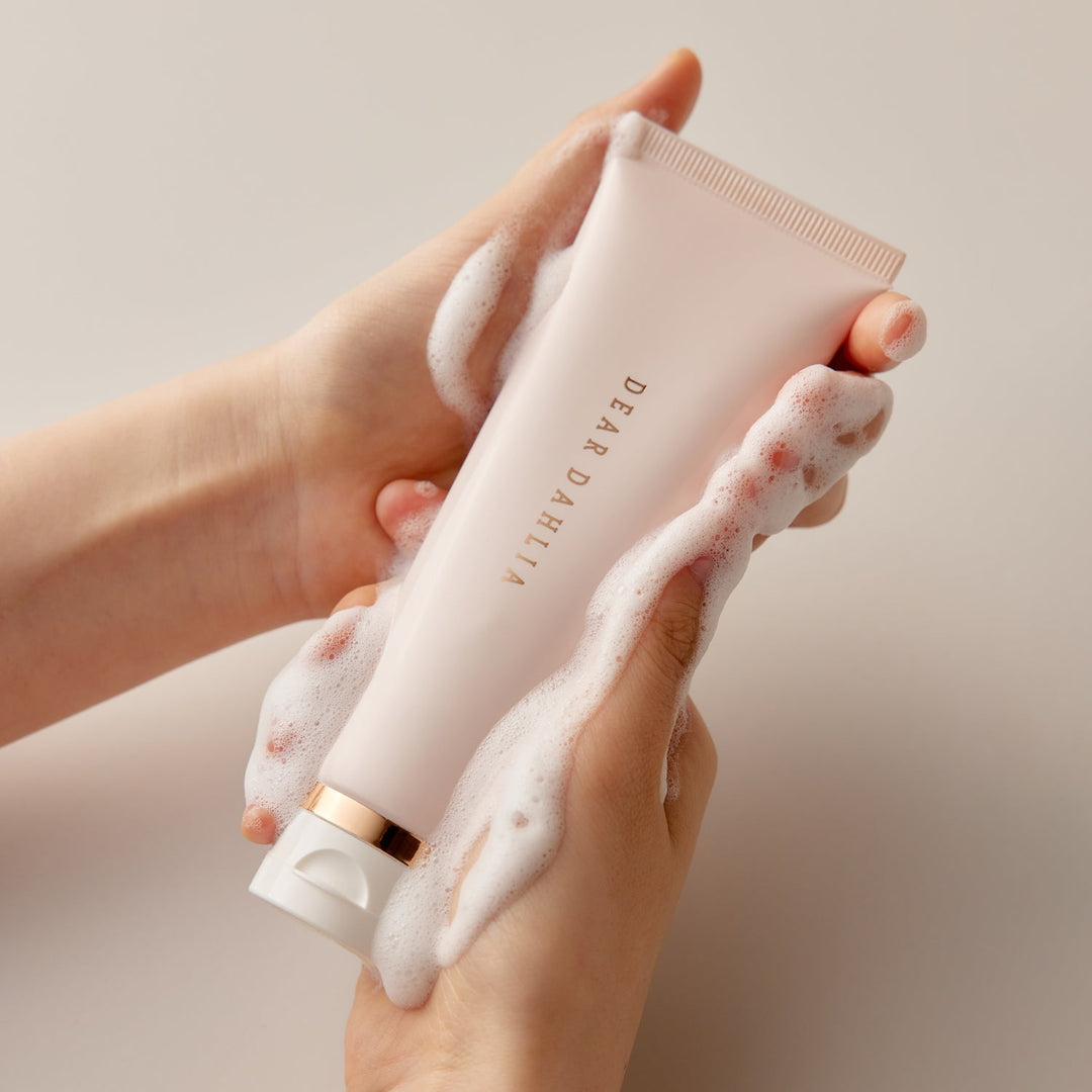 Sữa Rửa Mặt Dear Dahlia Heavenly Facial Cleanser - Kallos Vietnam