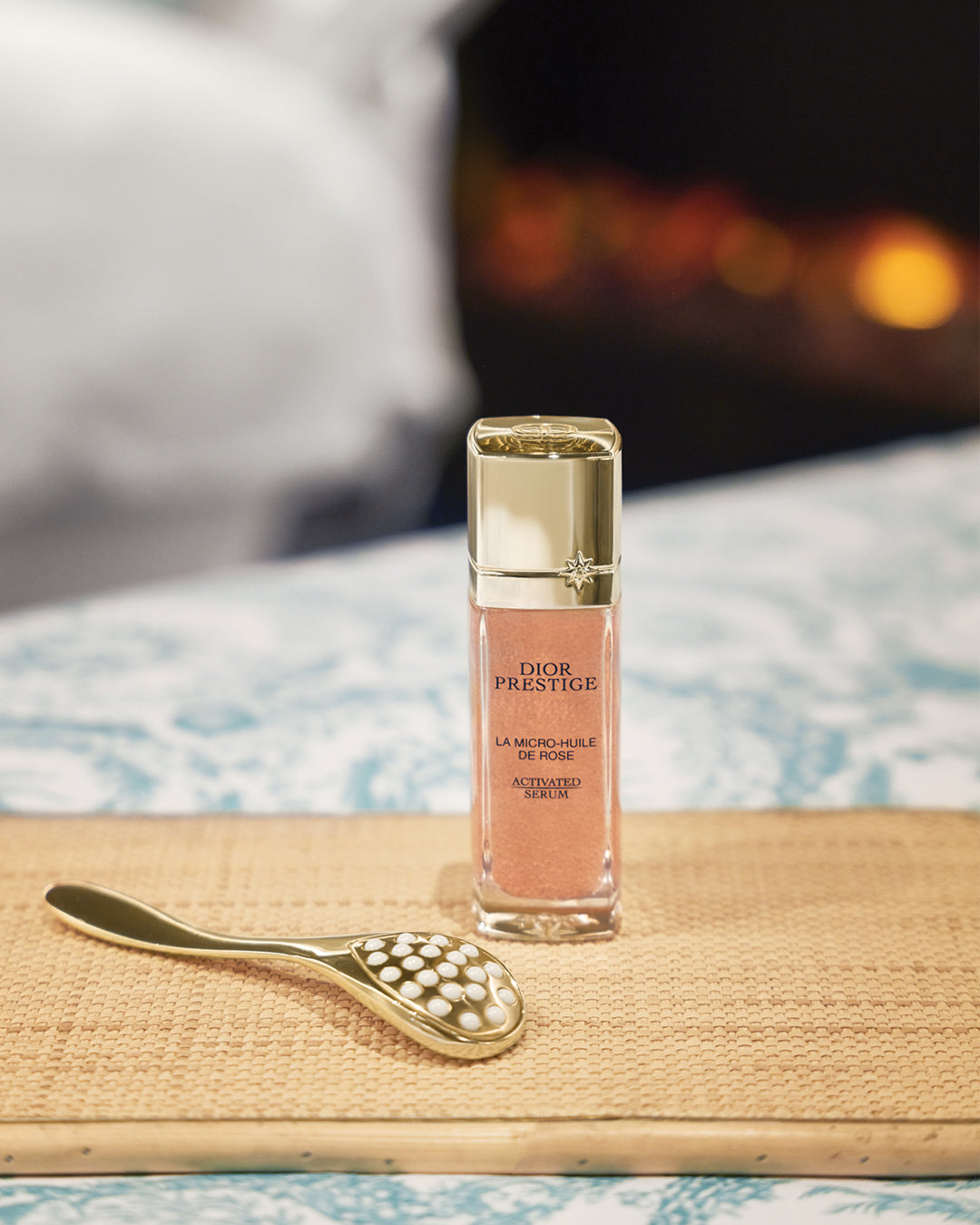 Thanh Lăn Massage DIOR Prestige Le Pétale Multi Perlé - Kallos Vietnam