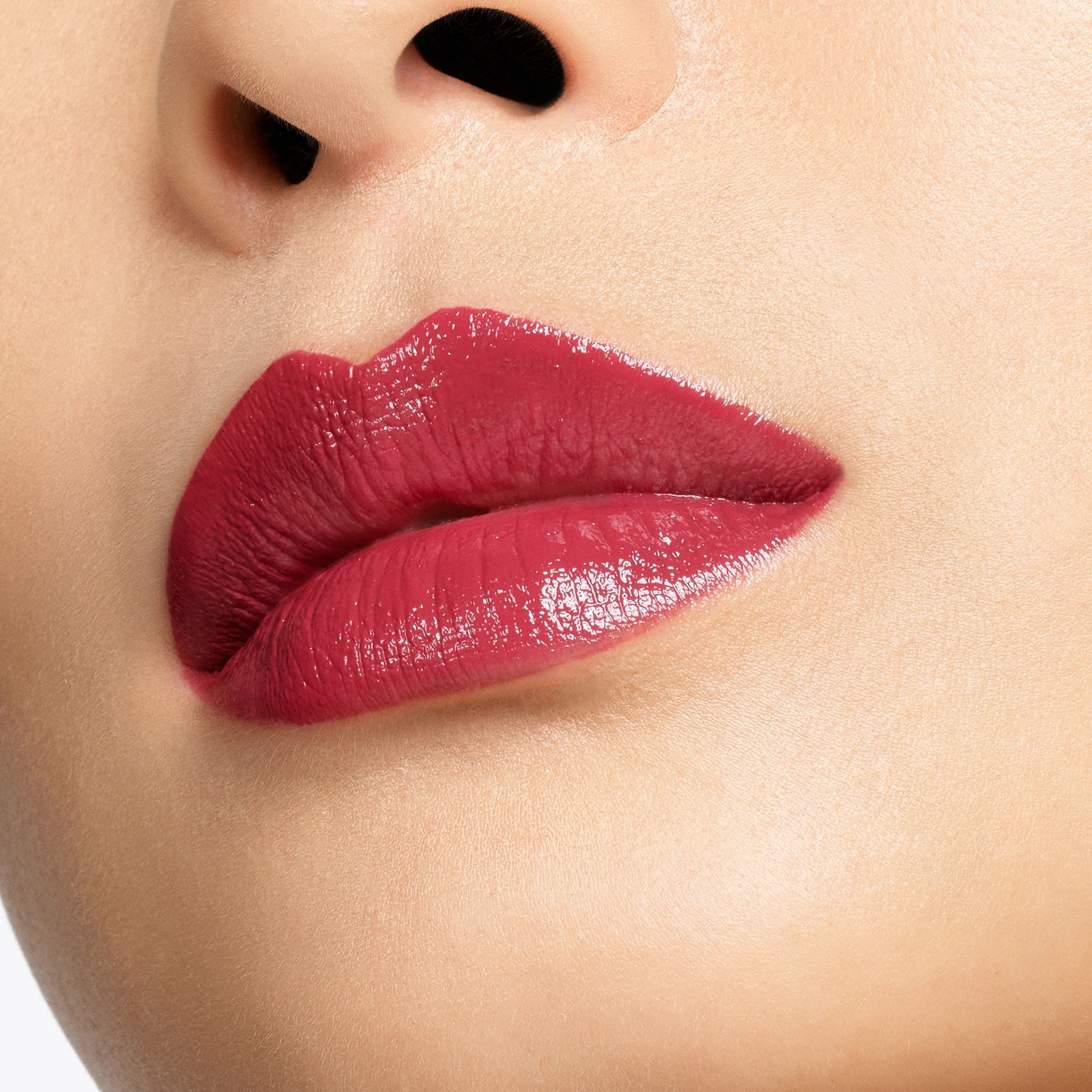 Son TOM FORD Slim Lip Color Shine #153 Velvet Tux - Reddish Plum - Kallos Vietnam