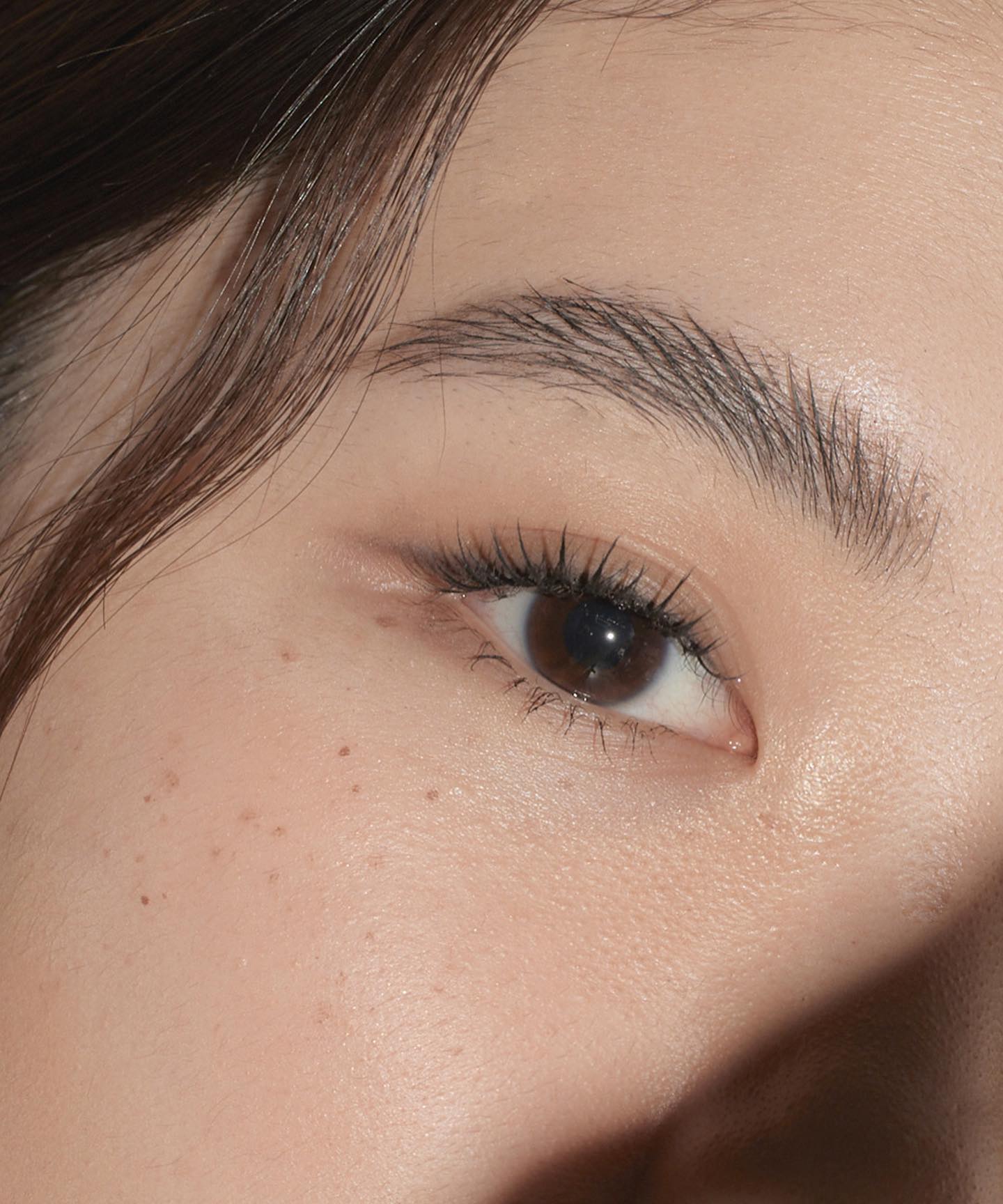 Chì Kẻ Mày UNLEASHIA Shaper Defining Eyebrow Pencil - Kallos Vietnam