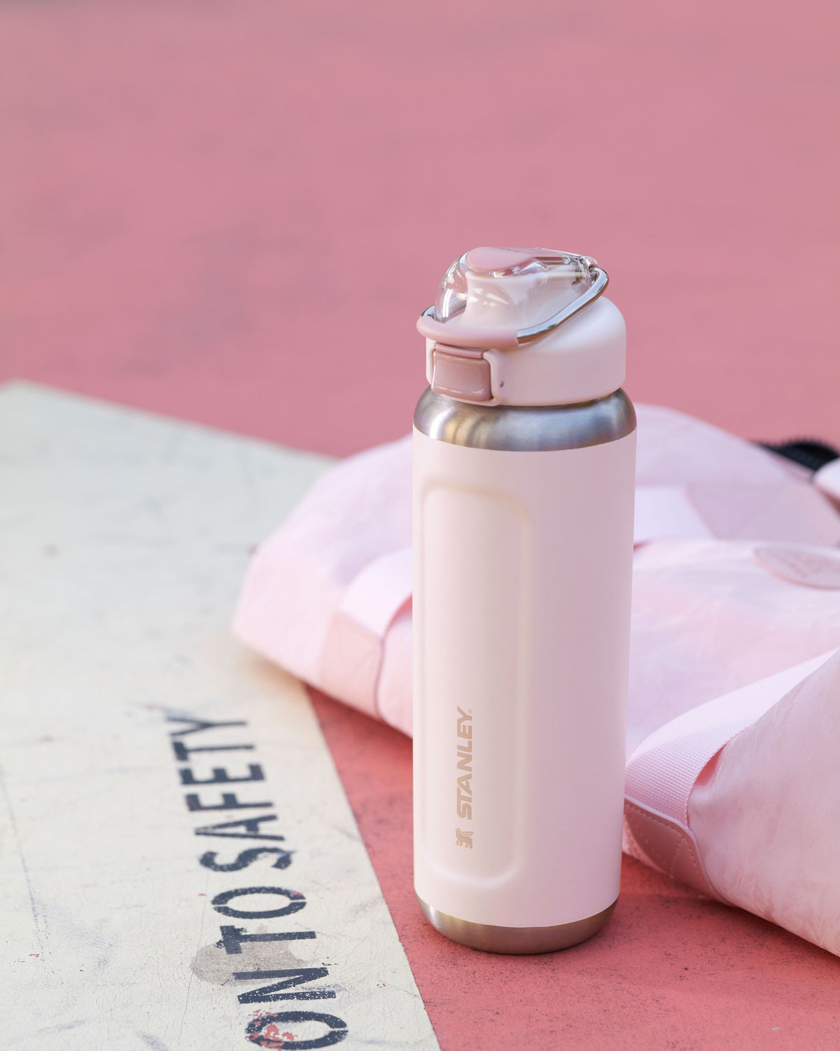 Bình Nước STANLEY Wellspring Bottle #Rose Quartz