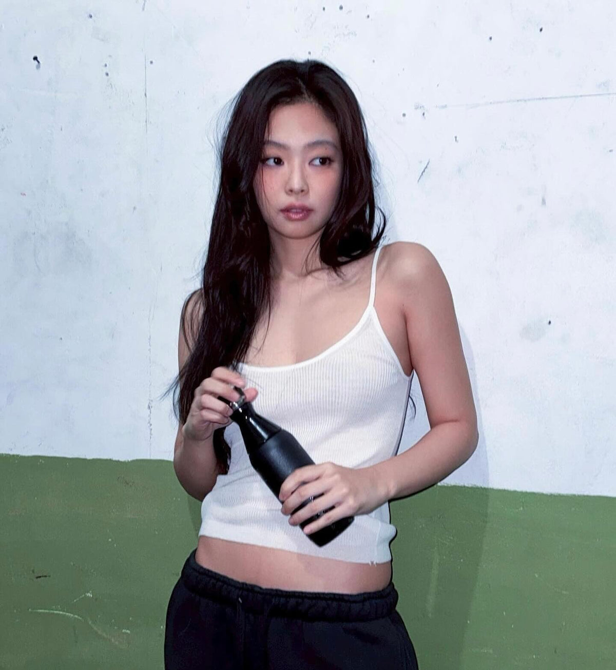 Bình Nước Stanley1913 x JENNIE All Day Slim Bottle #Midnight Ruby