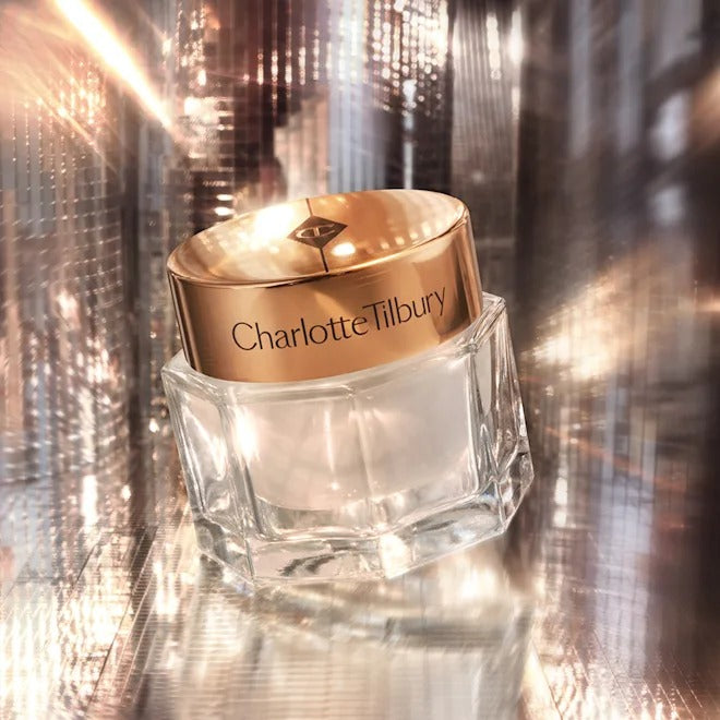 Bộ Quà Tặng Charlotte Tilbury Charlotte's Magic Cream Forever Set