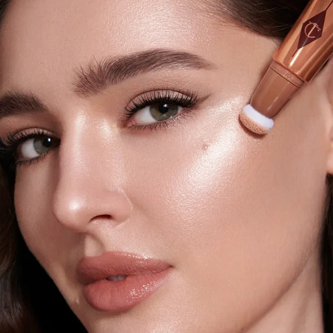 Bộ Quà Tặng Charlotte Tilbury Super Nudes Spotlight Lip And Cheek Kit