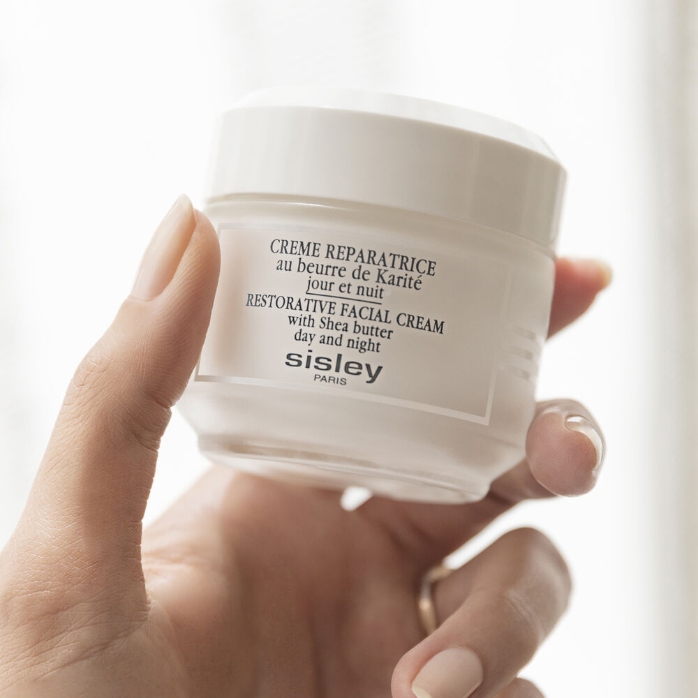 Bộ Quà Tặng SISLEY PARIS Restorative Skincare Collection