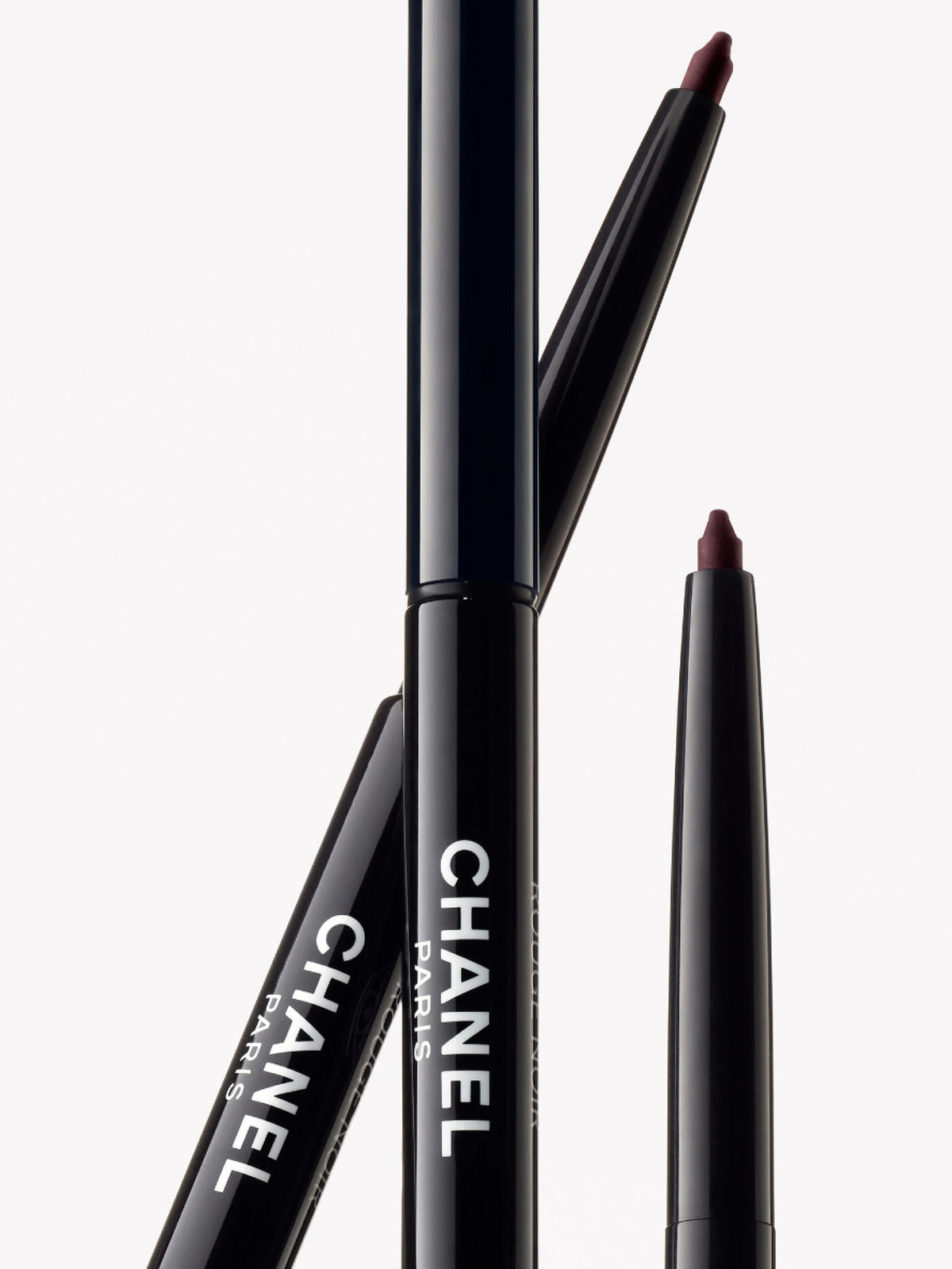 Bút Kẻ Mắt CHANEL Stylo Yeux Waterproof Eyeliner #67 Rouge Noir