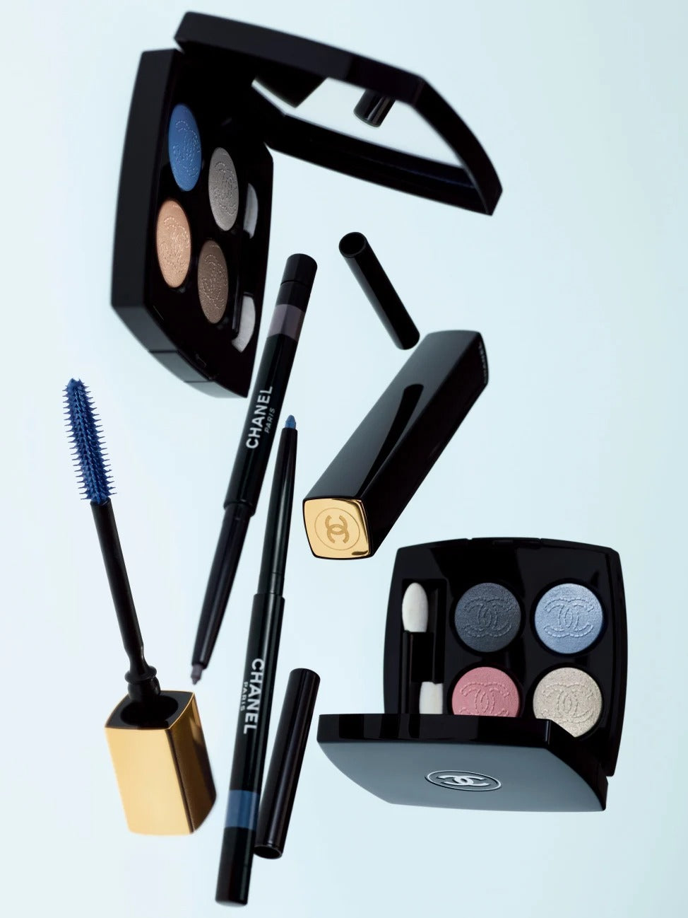 Bút Kẻ Mắt CHANEL Stylo Yeux Waterproof Eyeliner #Bleu Twill