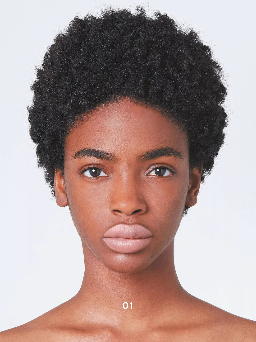 Chì Viền Môi GUCCI Crayon Contour Des Lèvres Lip Pencil #01 Pinky Beige