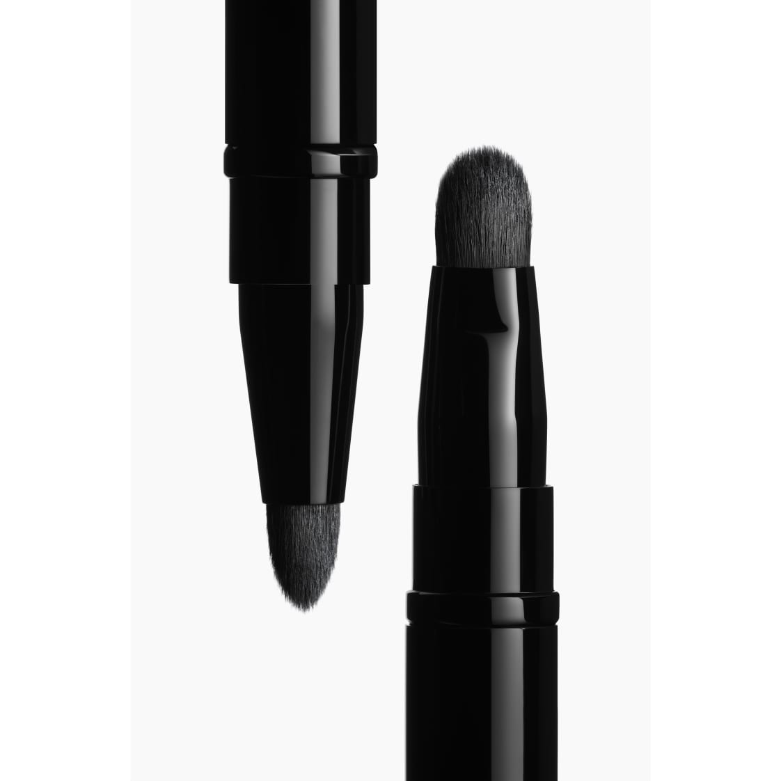 Cọ Mắt CHANEL Les Pinceaux De Chanel Dual-Ended Eye-Contouring Brush N°201-Kallos