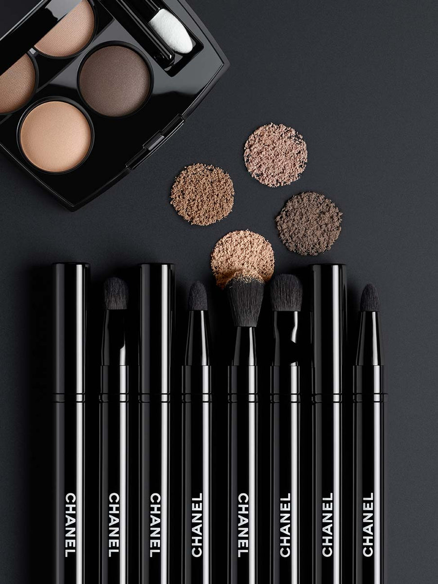 Cọ Trang Điểm CHANEL Les Pinceaux de Chanel Eye-Contouring Brush N°203 - Kallos Vietnam