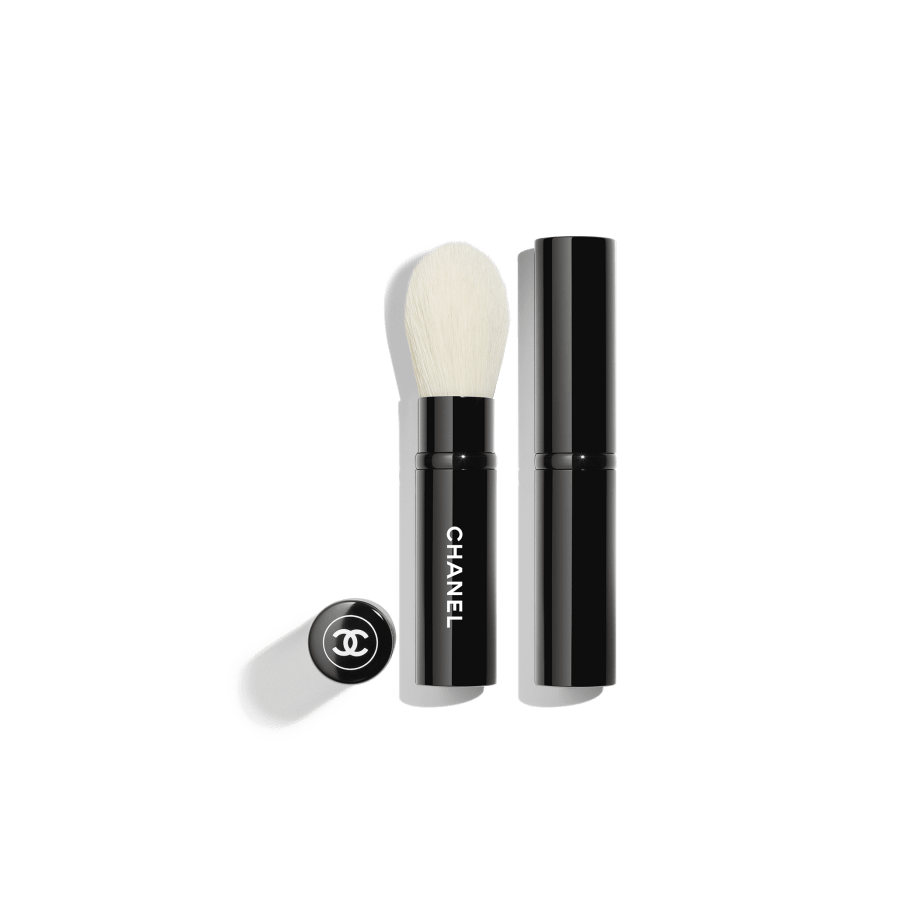 Cọ Trang Điểm CHANEL Les Pinceaux de Chanel Highlighter Brush N°111 - Kallos Vietnam