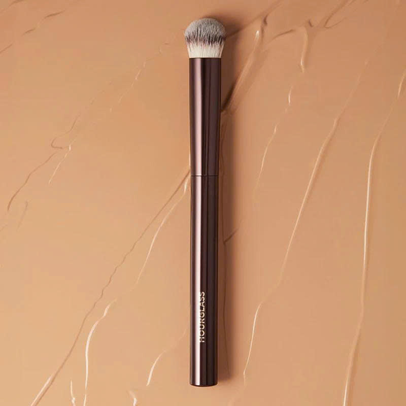 Cọ Trang Điểm HOURGLASS Vanish Seamless Finish Concealer Brush-Kallos