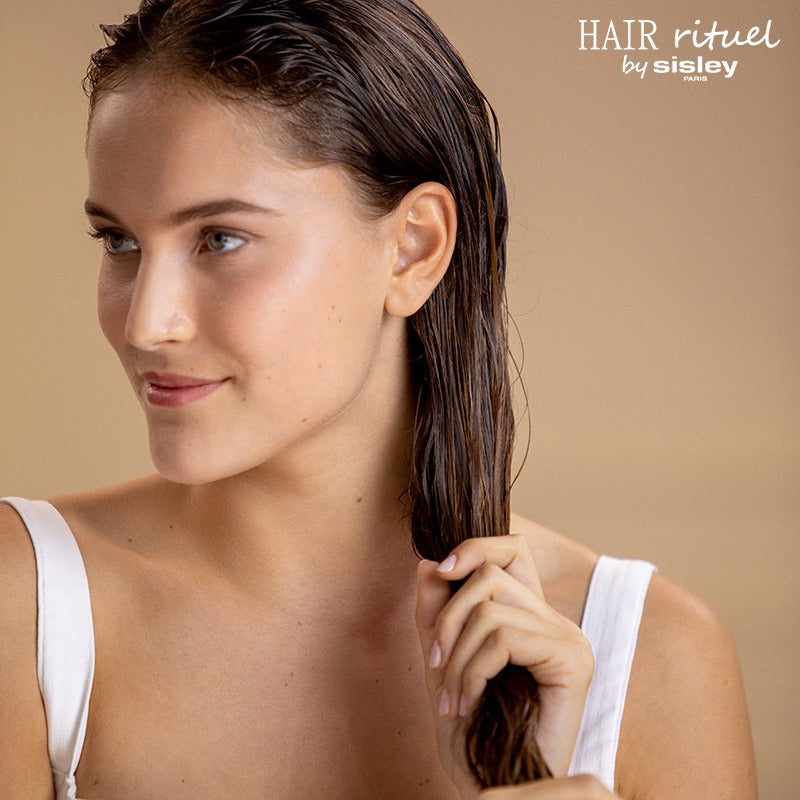 Dầu Gội HAIR Rituel by Sisley Revitalizing Nourishing Shampoo #500 mL