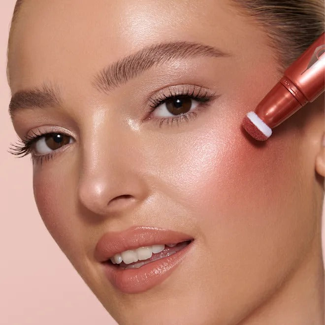 Gel Bắt Sáng Charlotte Tilbury Beauty Light Wand #Pinkgasm