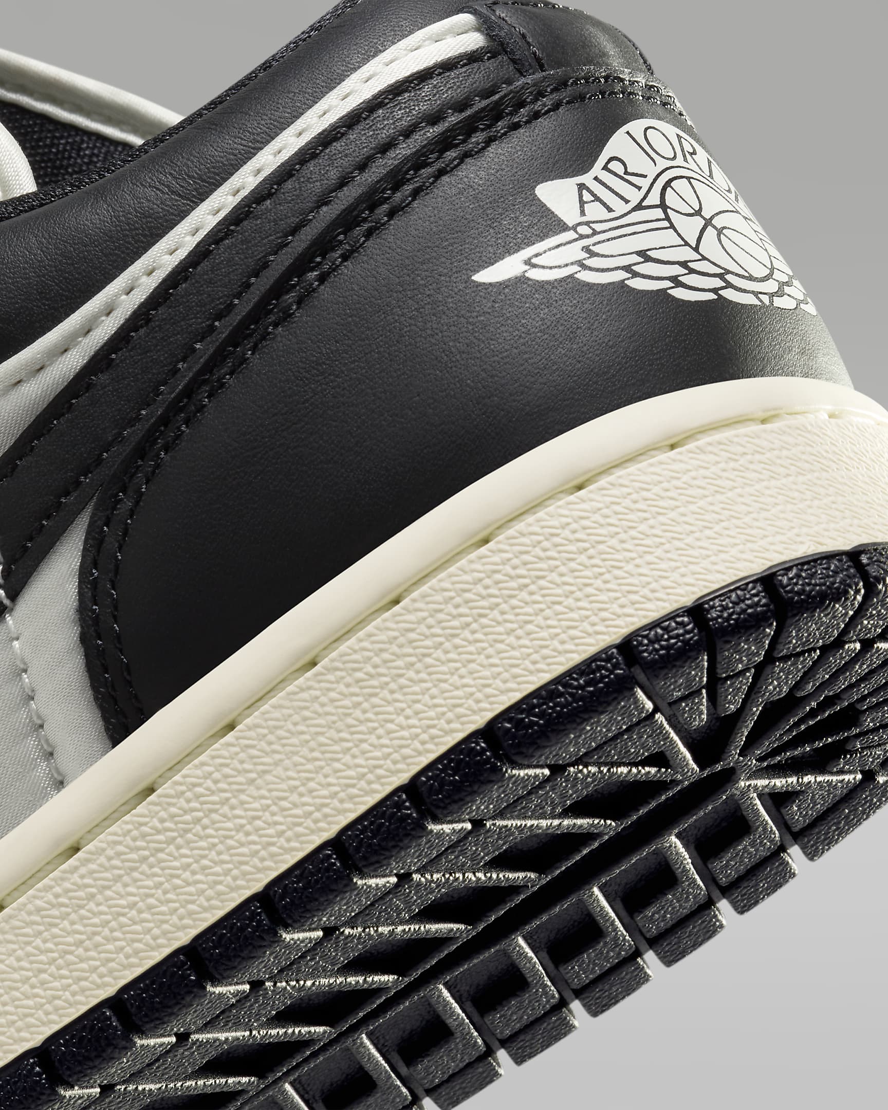 Giày Nike Air Jordan 1 Low SE Women Shoes #Sail - Kallos Vietnam