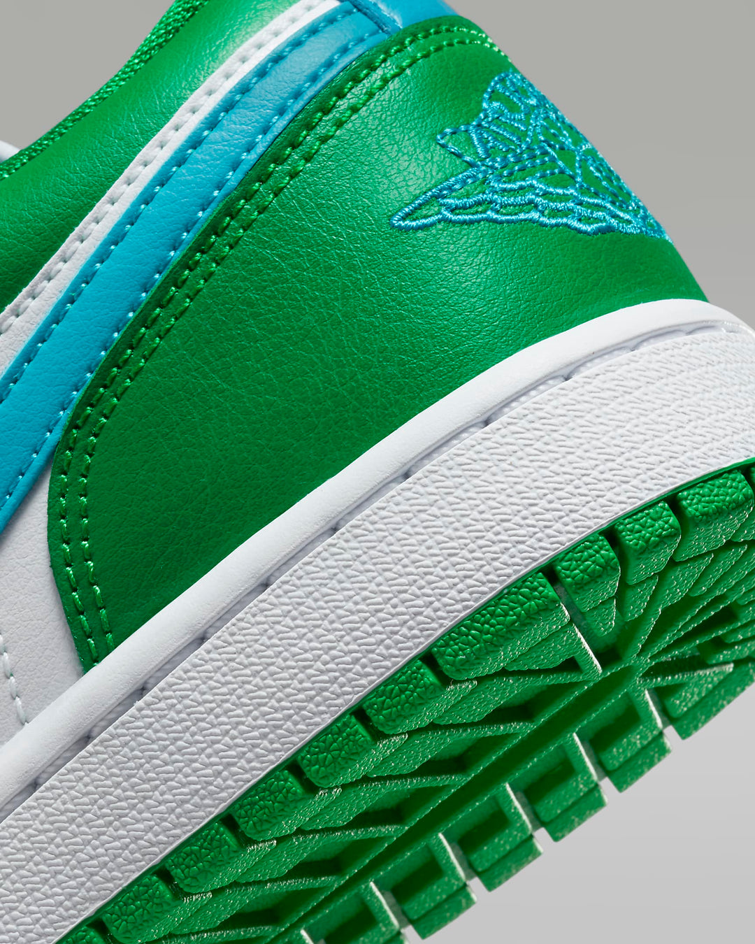 Giày Nike Air Jordan 1 Low Women Shoes #Lucky Green - Kallos Vietnam