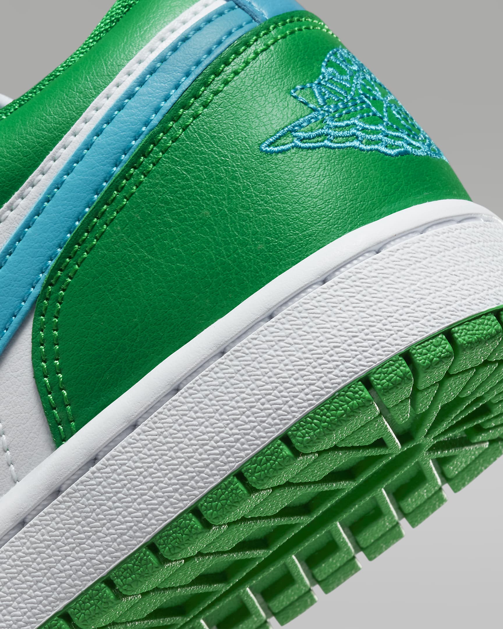 Giày Nike Air Jordan 1 Low Women Shoes #Lucky Green - Kallos Vietnam