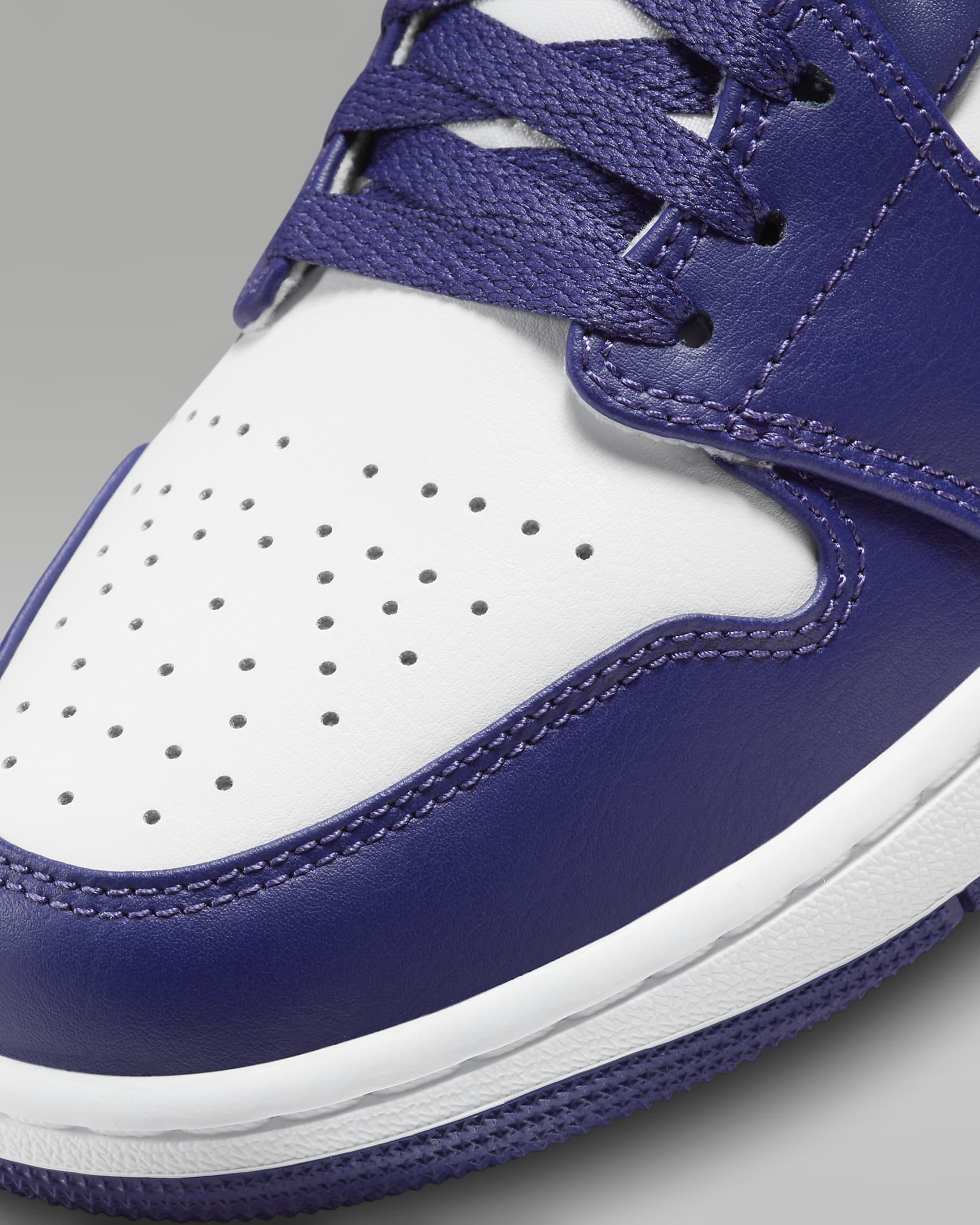 Giày Nike Air Jordan 1 Mid Men Shoes #Sky J Purple – Kallos Vietnam