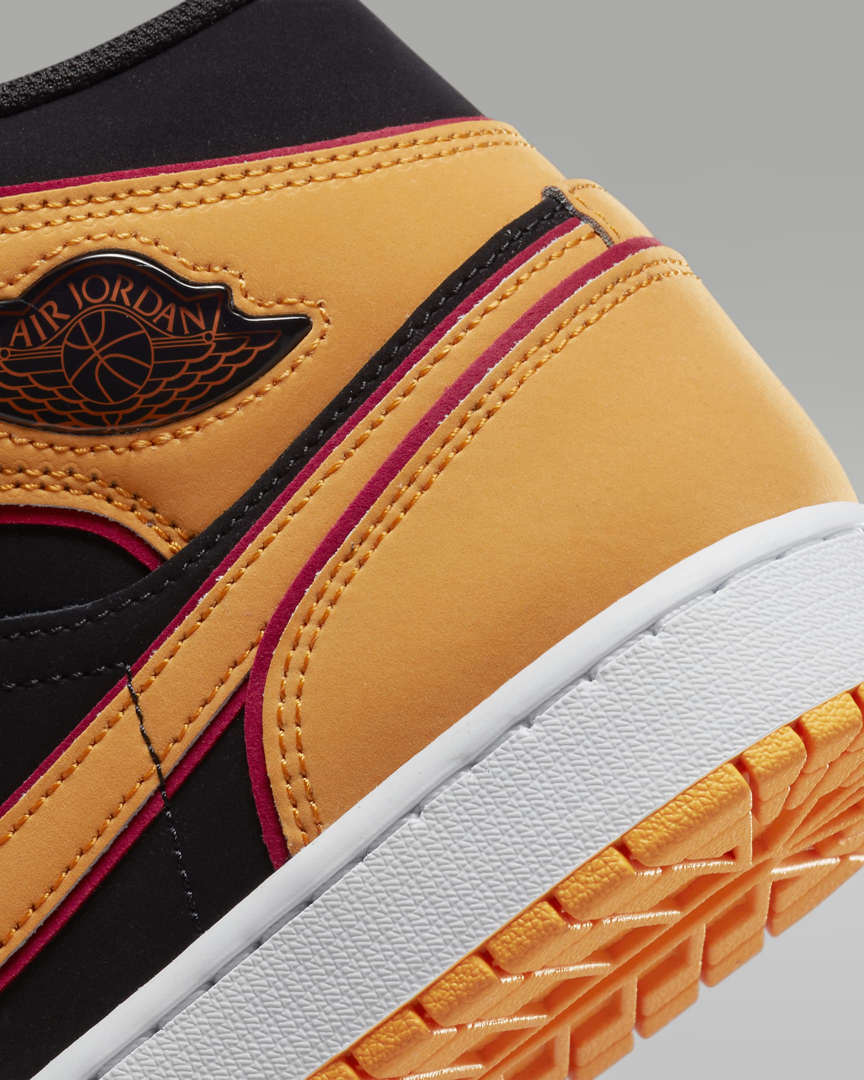 Giày Nike Air Jordan 1 Mid SE Men Shoes #Vivid Orange - Kallos Vietnam