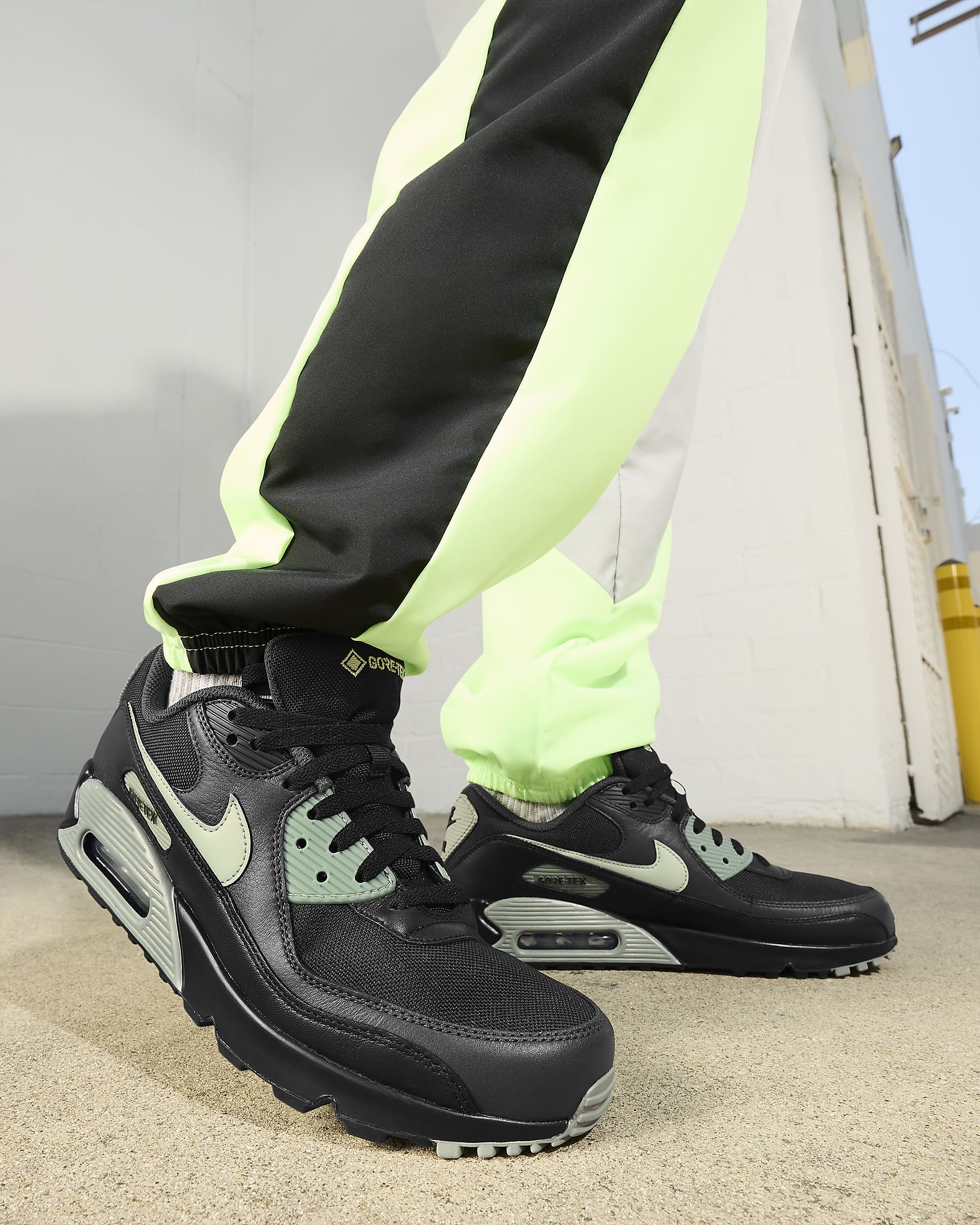 Giày Nike Air Max 90 GORE-TEX Men Shoes #Black – Kallos Vietnam