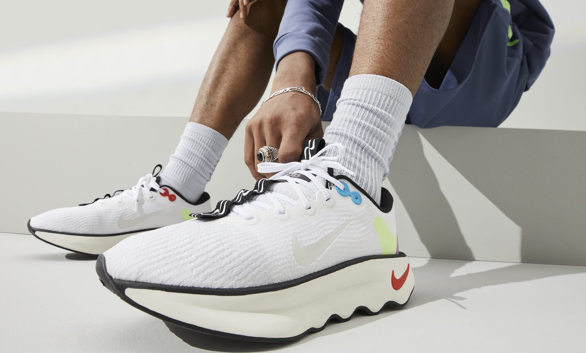 Giày Nike Motiva SE Men Premium Walking Shoes #Pale Ivory - Kallos Vietnam