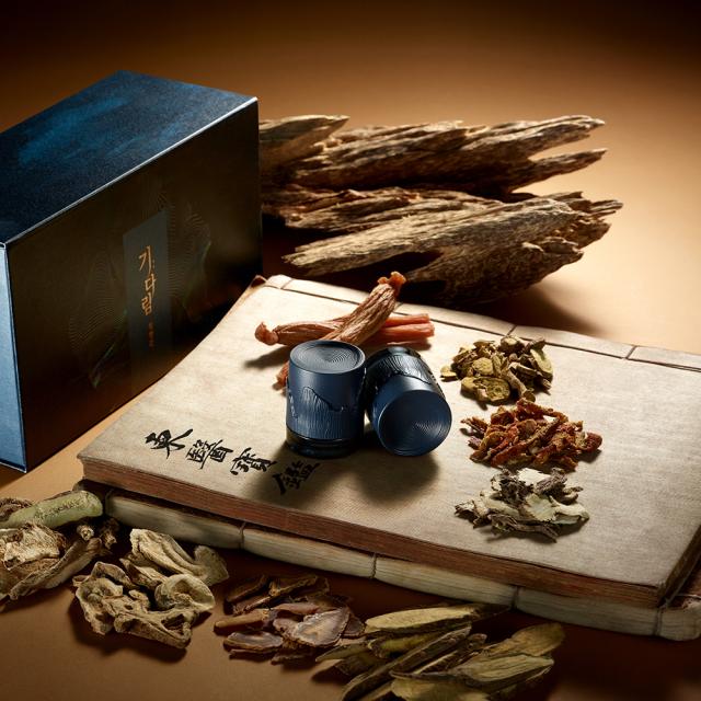 Hồng Sâm KGC Jung Kwan Jang Gidarim Agarwood Pill #30 Pills - Kallos Vietnam