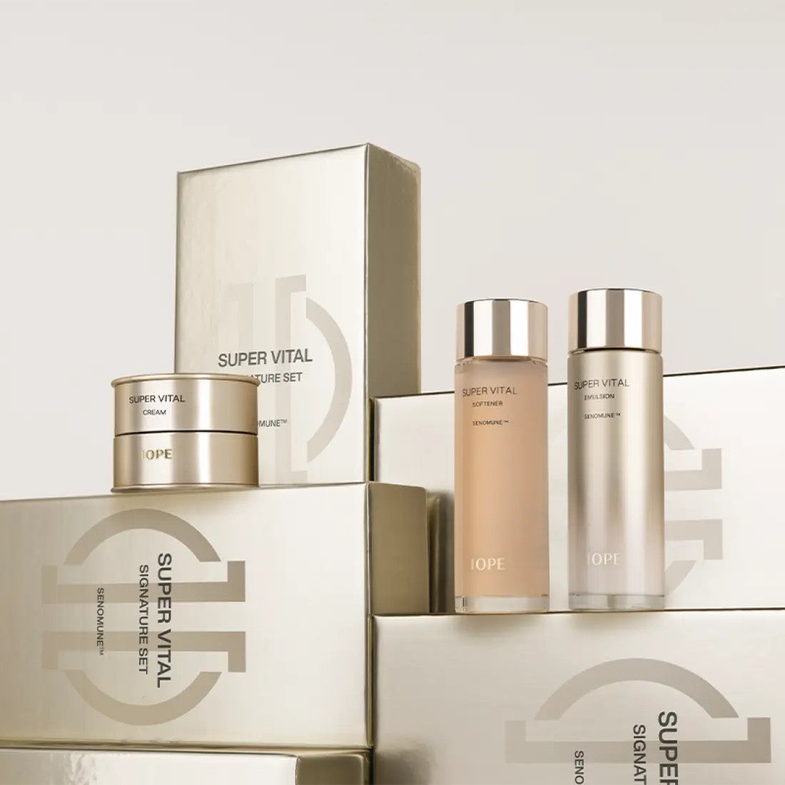 Bộ Dưỡng Da IOPE Super Vital Signature Set-Kallos