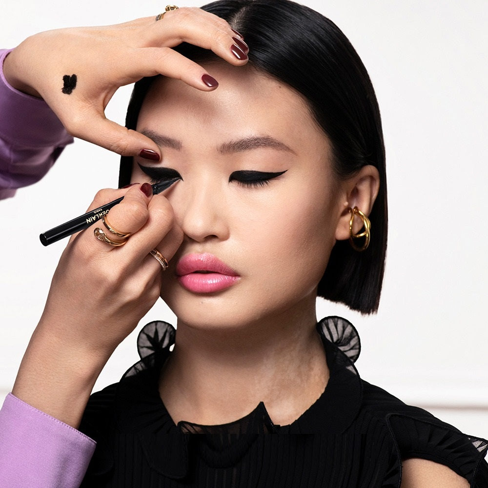 Kẻ Mắt GUERLAIN Noir G 24h Graphic Liner #01 Black-Kallos