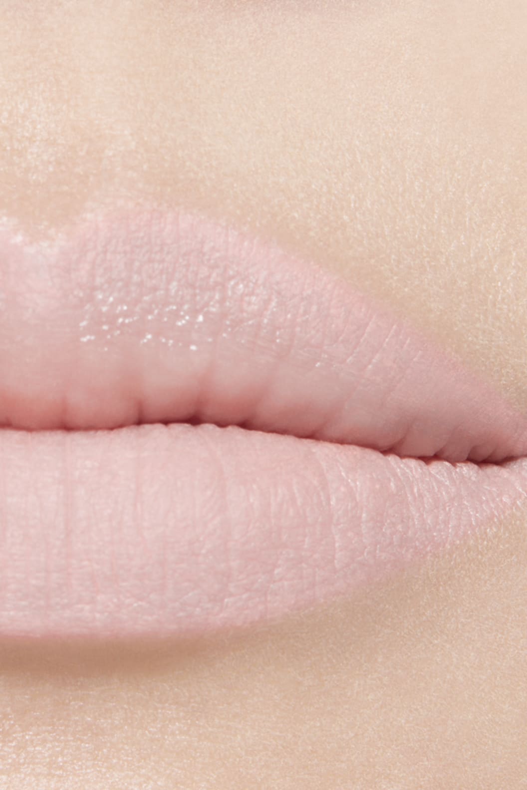 Kẻ Viền Môi CHANEL Le Crayon Lèvres #152 Clear - Transparent - Kallos Vietnam