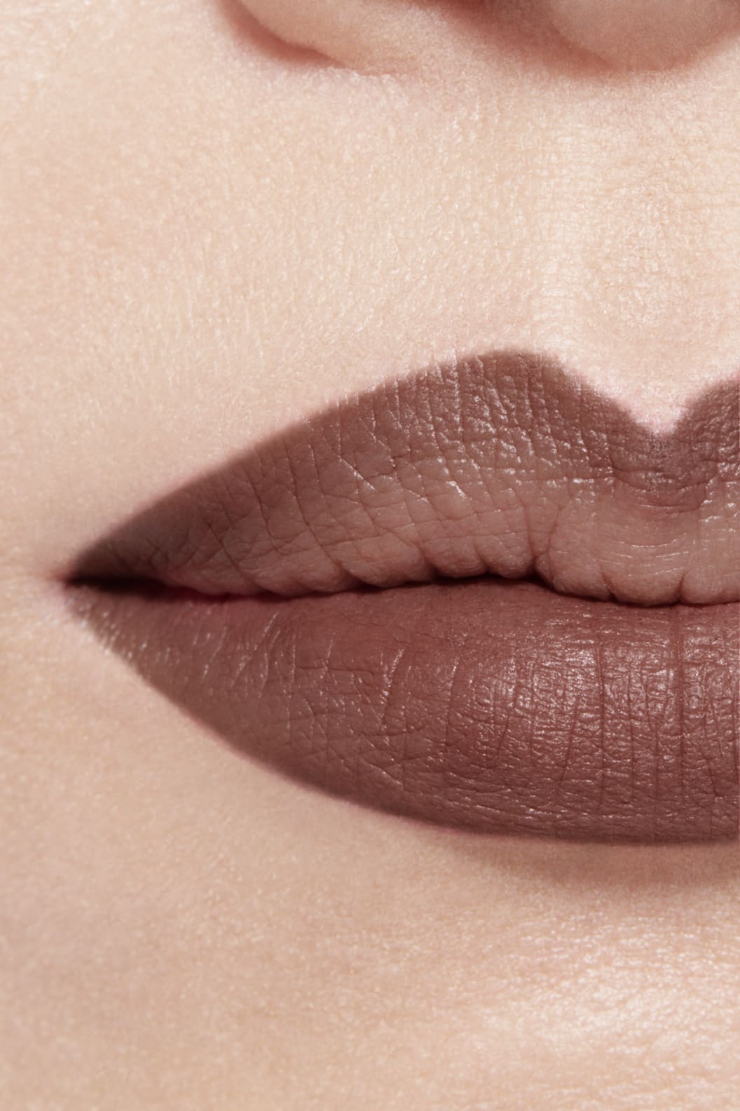 Kẻ Viền Môi CHANEL Le Crayon Lèvres #162 Nude Brun - Nude Brown - Kallos Vietnam