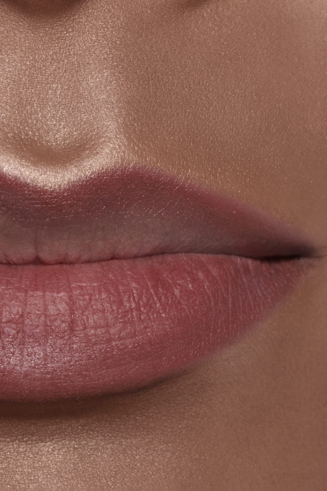 Kẻ Viền Môi CHANEL Le Crayon Lèvres #164 Pivoine - Mauve Rosewood - Kallos Vietnam