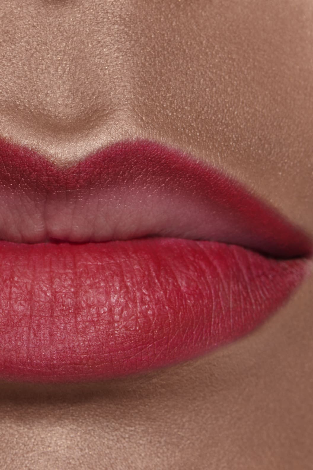Kẻ Viền Môi CHANEL Le Crayon Lèvres #178 Rouge Cerise - True Red - Kallos Vietnam
