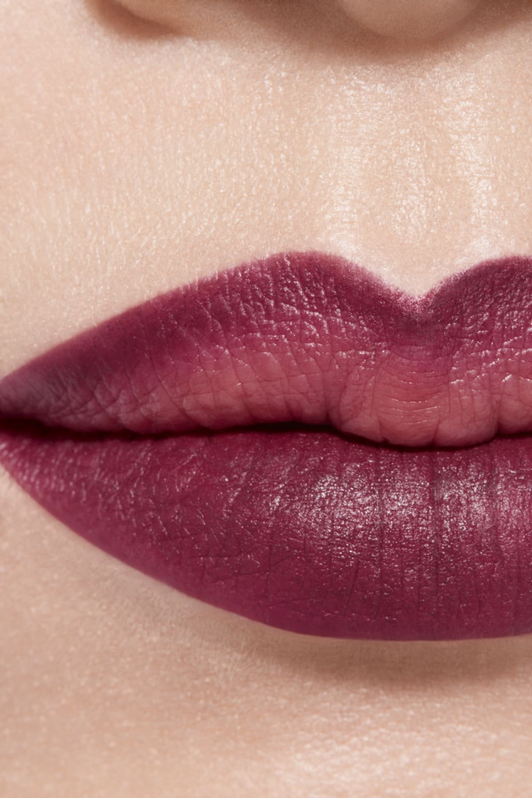 Kẻ Viền Môi CHANEL Le Crayon Lèvres #186 Berry - Milky Burgundy - Kallos Vietnam
