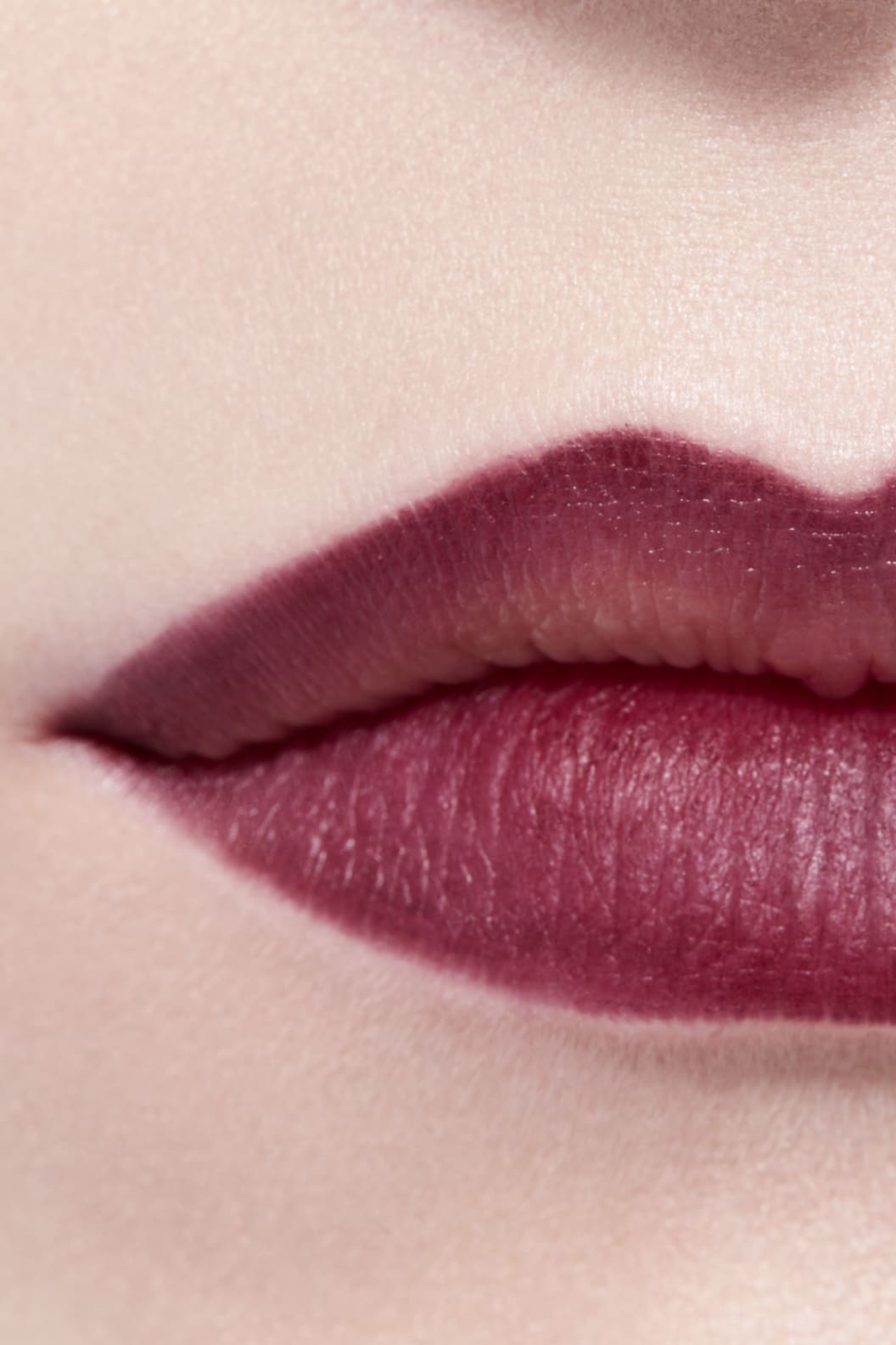 Kẻ Viền Môi CHANEL Le Crayon Lèvres #186 Berry - Milky Burgundy - Kallos Vietnam