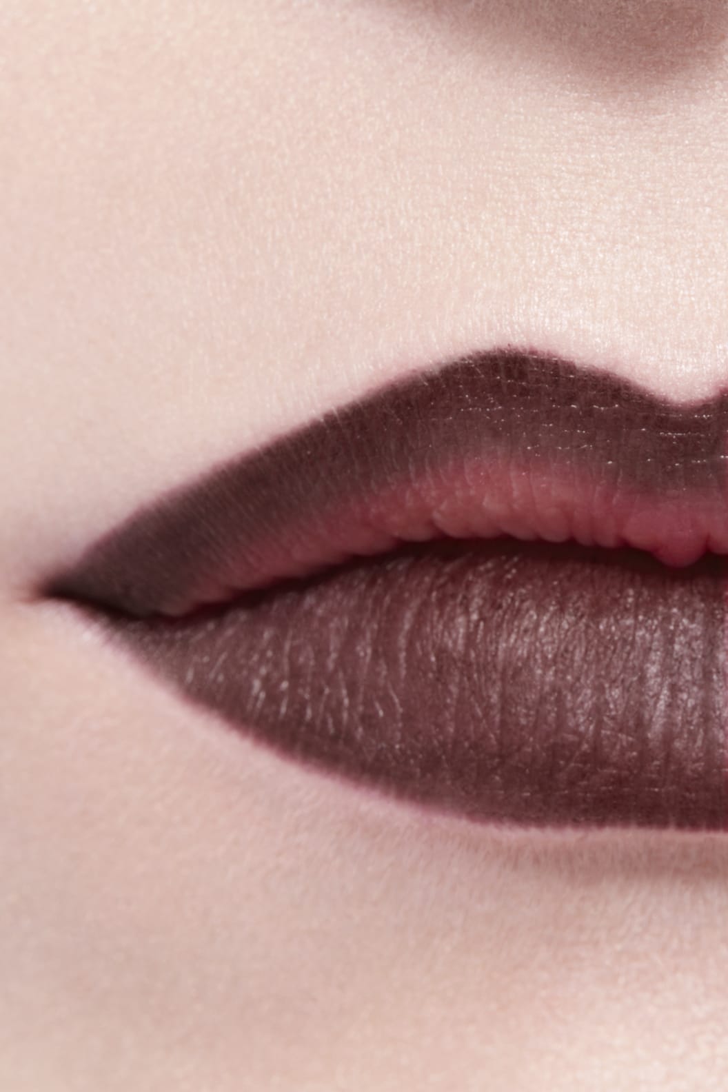 Kẻ Viền Môi CHANEL Le Crayon Lèvres #194 Rouge Noir - Chocolate Red - Kallos Vietnam