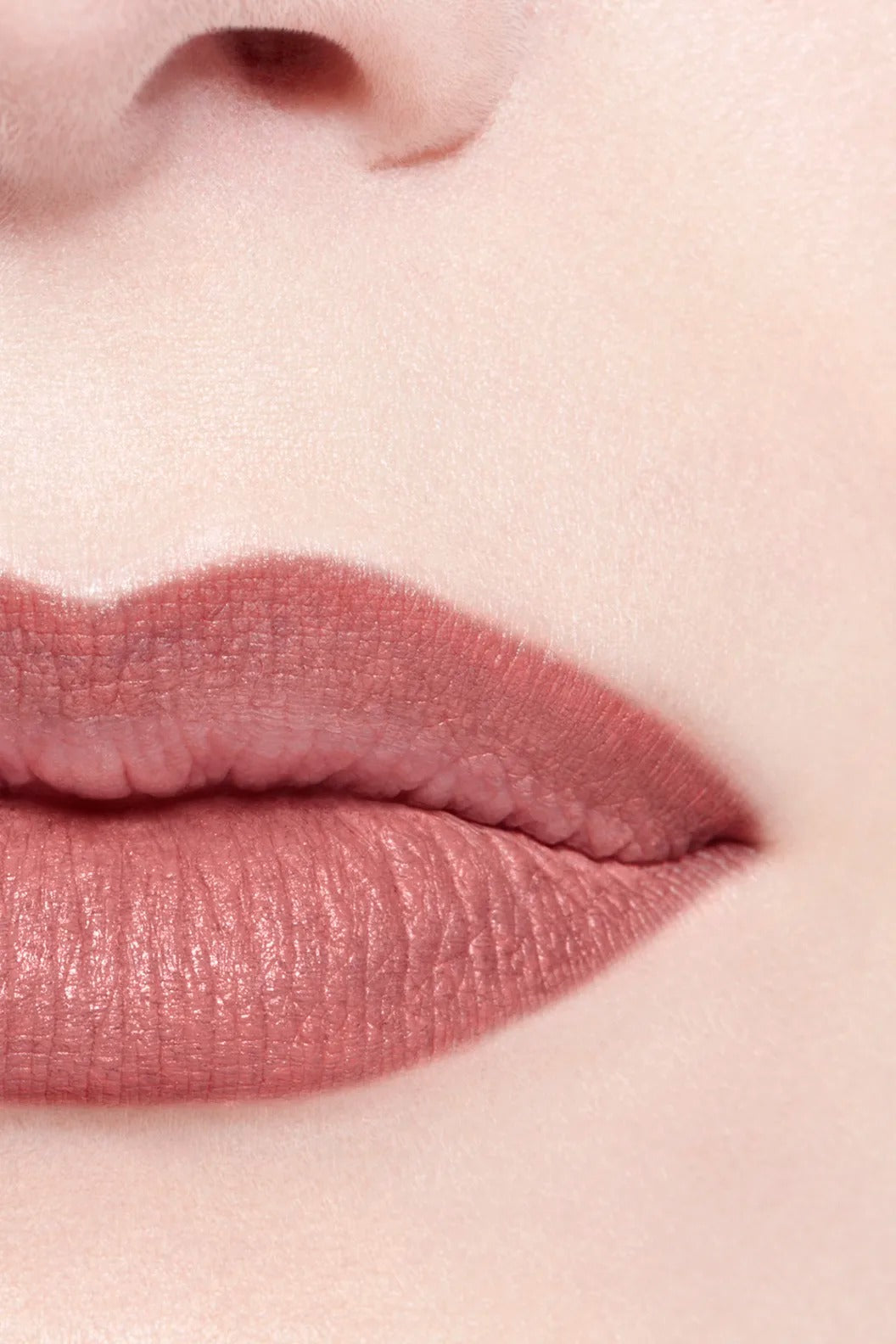 Kẻ Viền Môi CHANEL Le Crayon Lèvres #212 Beige Rose - Limited Edition