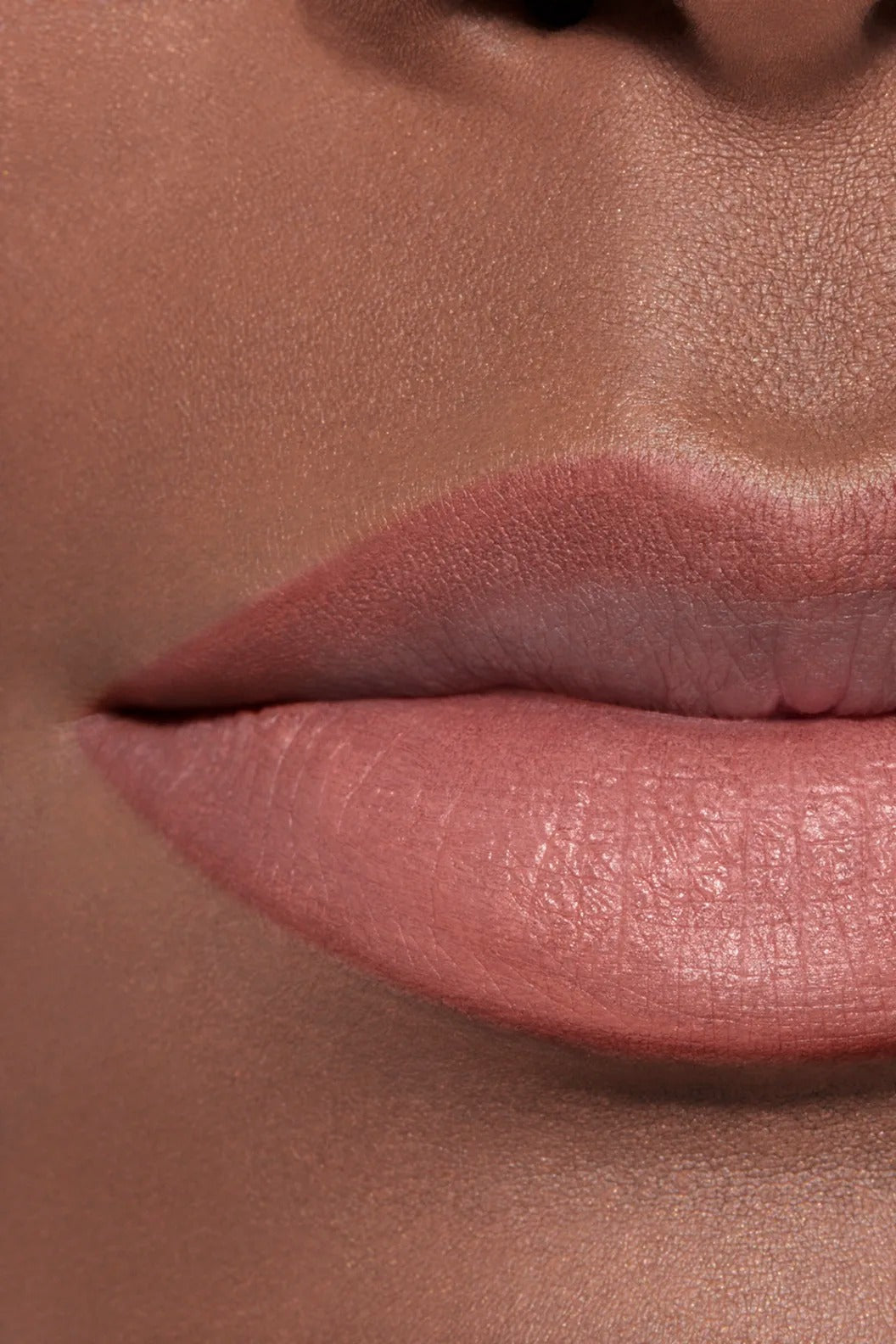 Kẻ Viền Môi CHANEL Le Crayon Lèvres #212 Beige Rose - Limited Edition