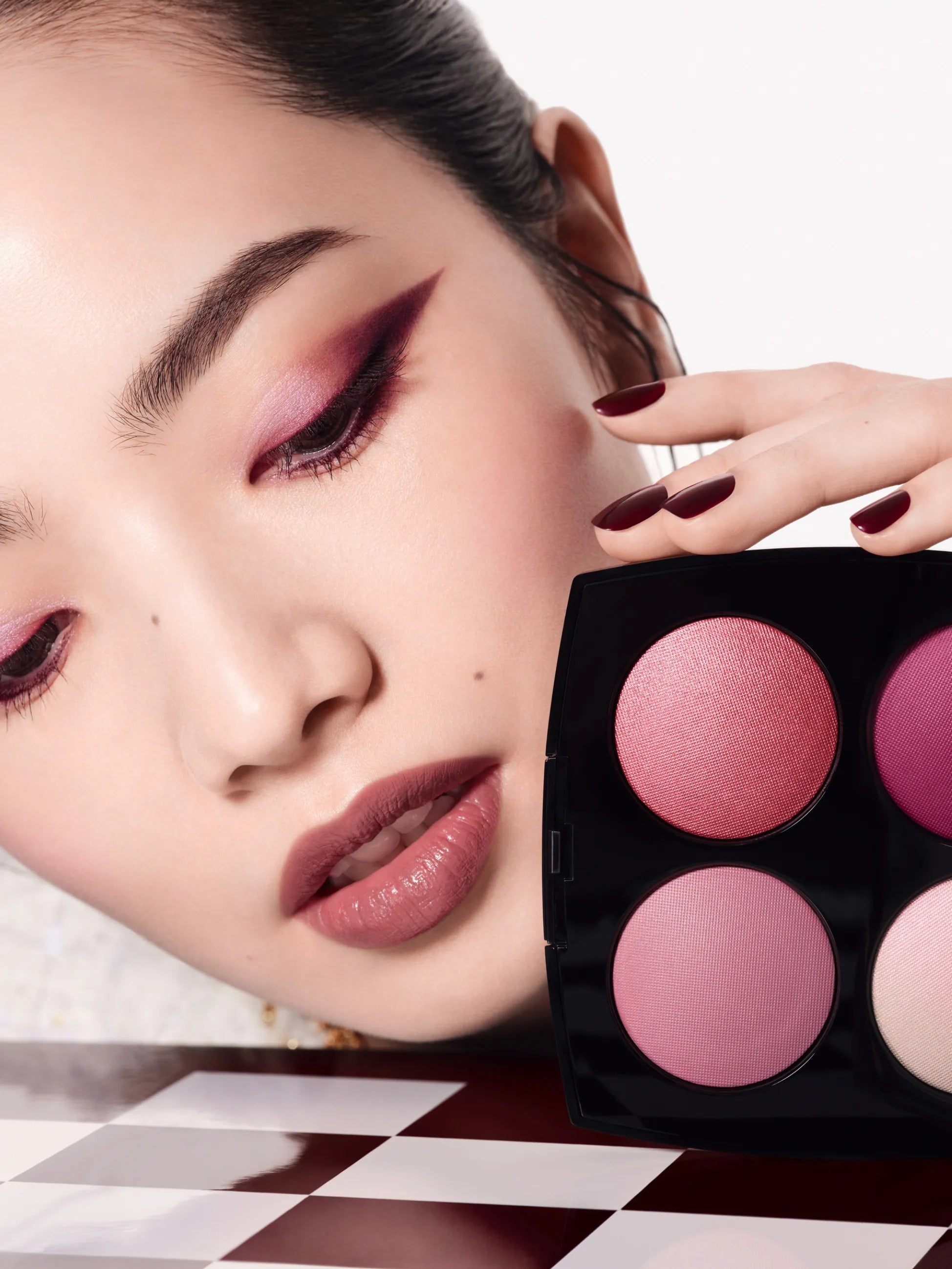 Kem Bắt Sáng CHANEL Baume Essentiel #Cute-Kallos