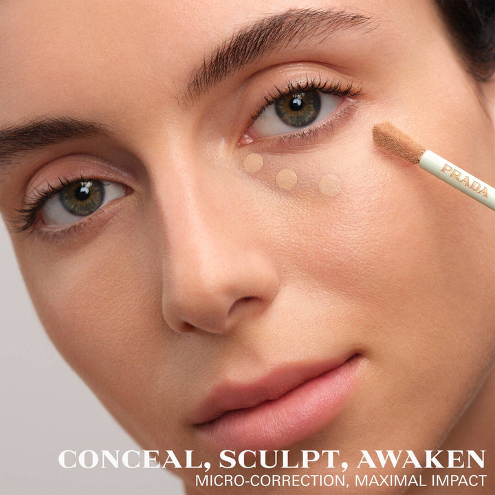 PRADA Concealer 