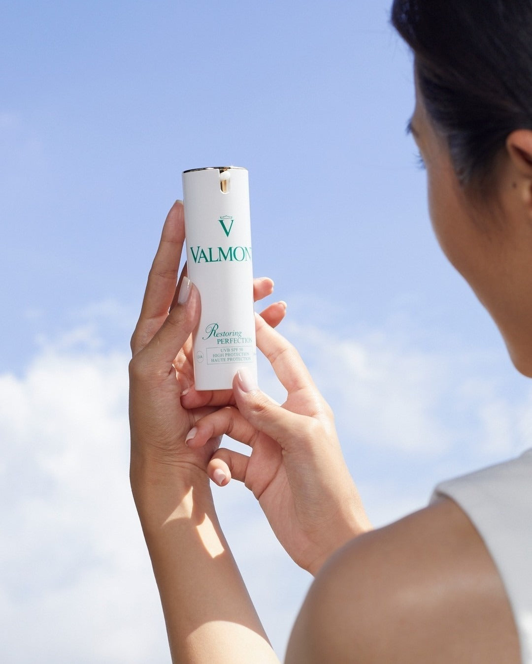 Kem Chống Nắng VALMONT Restoring Perfection