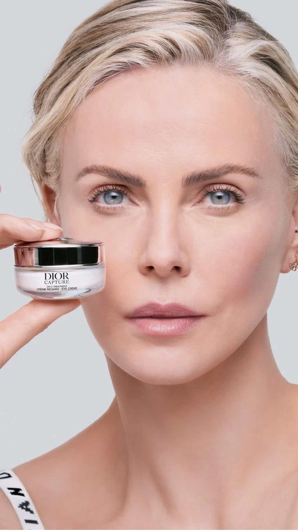 Kem Dưỡng Mắt DIOR Capture OX-C Treatment Eye Cream