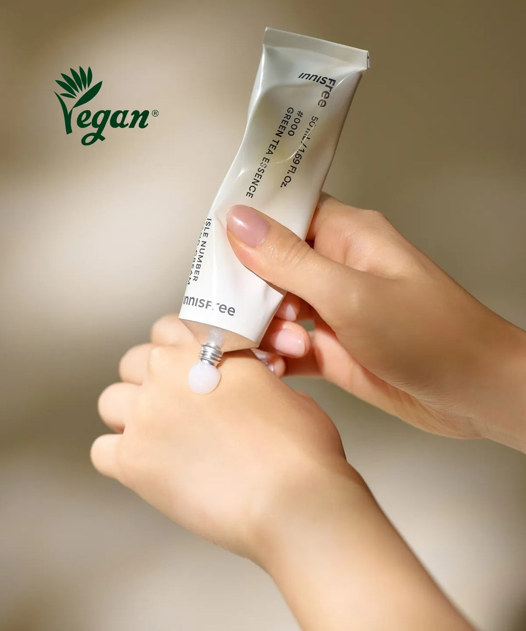 Kem Dưỡng Tay Innisfree Isle Number Hand Cream #000 Green Tea Essence