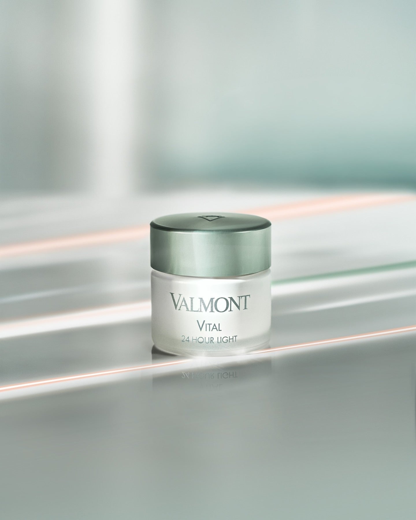 Kem Dưỡng VALMONT Vital 24 Hour Light Cream-Kallos